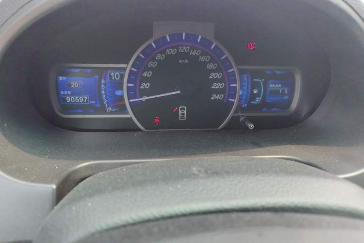 Used BYD S6 2013 Jingyue Edition 2.4L Manual Luxury Model 5 Seats
