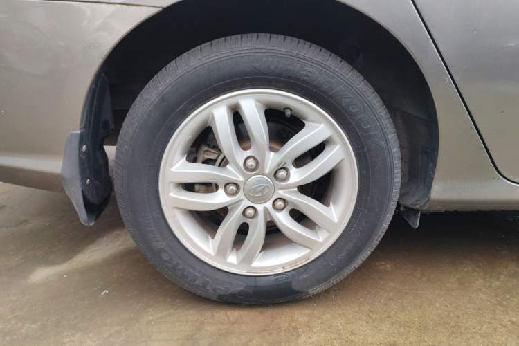 Used Hyundai Celesta 2015 1.6L Automatic Comfort Model