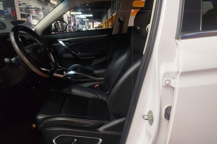 Used Geely Auto Emgrand X7 Sport 2020 1.8TD DCT Smart Connect PRO Left Front Seat