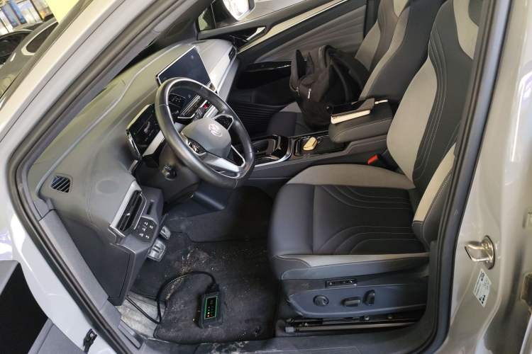 Used Volkswagen ID.4 CROZZ 2022 Long-Range PRO Edition Left Front Seat