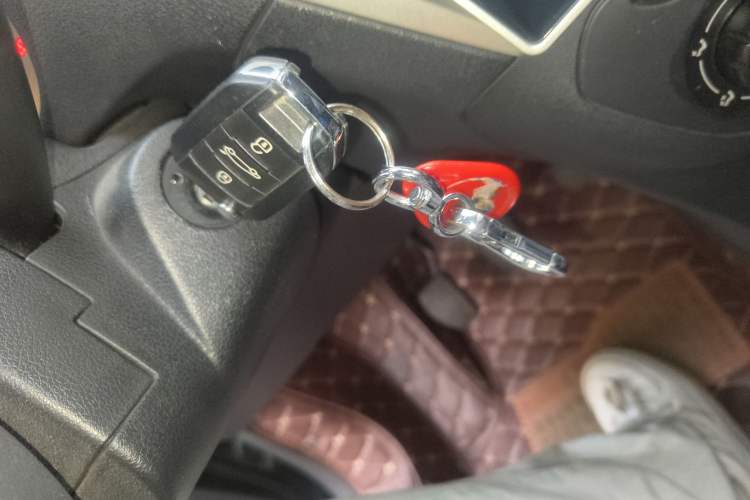 Used Citroen Elysee 2014 1.6L Manual Fashion Edition Vehicle Key