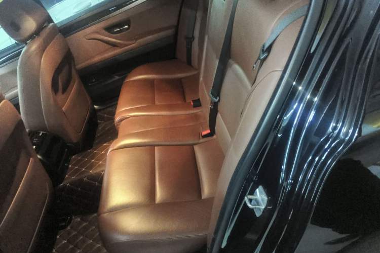 Used BMW 5 Series 2017 525Li Leading Model