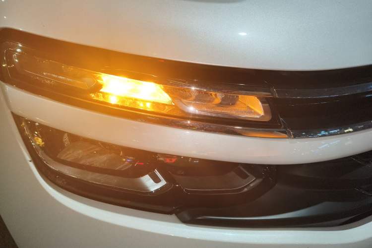 Used Citroen C5 AIRCROSS 2019 350THP Enjoyment Model China V Standard
