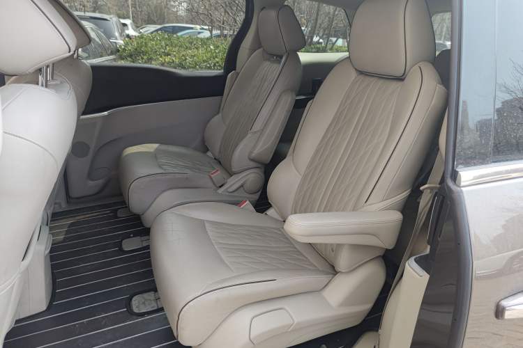 Used Buick GL8 2022 Land Business Class 652T Luxury Model