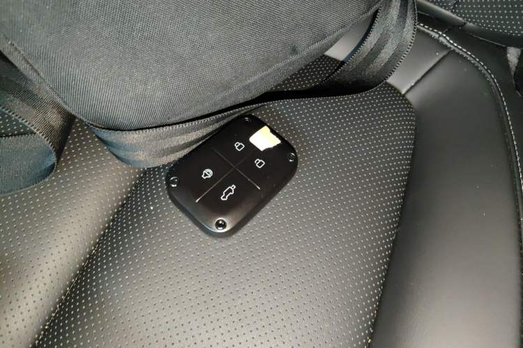 Used iCAR V23 2025 401 Two-Wheel Drive Advanced Edition Vehicle Key