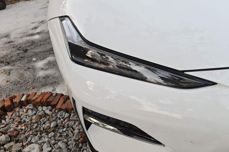 Used Geely Galaxy E8 2024 550 km Range Rear-Drive Dragon Edition
