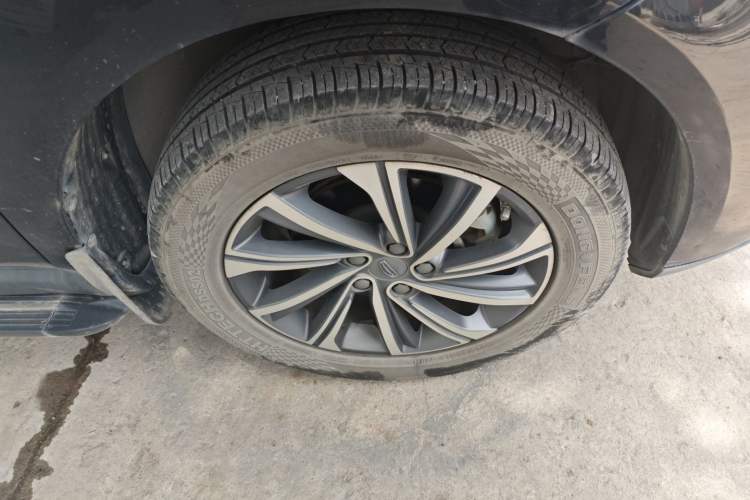 Used Geely Auto Vision X6 2020 1.4T CVT Luxury Edition
