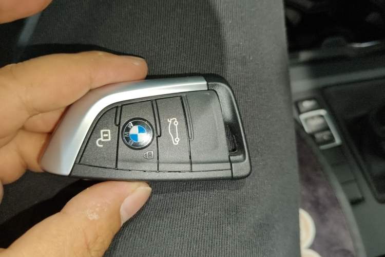 Used BMW X1 2021 sDrive25Li Leading Model Vehicle Key