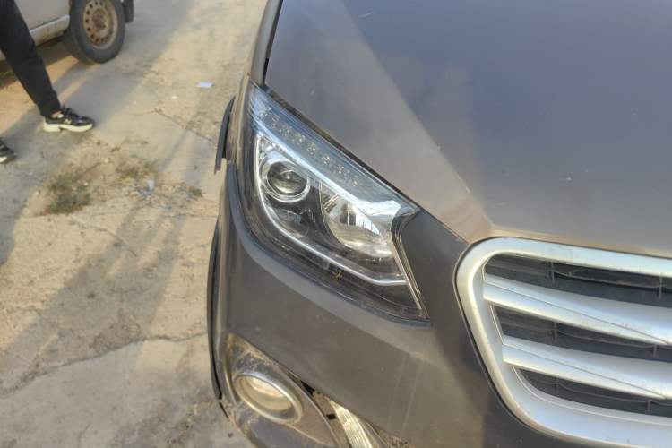 Used Foton Jiatu ix7 2016 1.5L ZhiZun Model Right Front Headlight