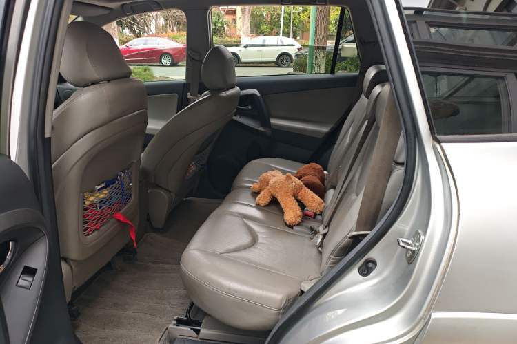 Used Toyota RAV4 2009 2.4L Automatic Luxury Edition