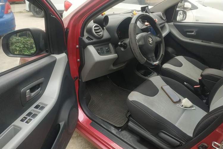 Used Suzuki Alto 2013 1.0L Automatic Luxury Model