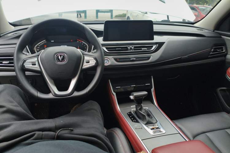 Used Changan CS75 2022 Blue Whale Edition 1.5T DCT Luxury Model
