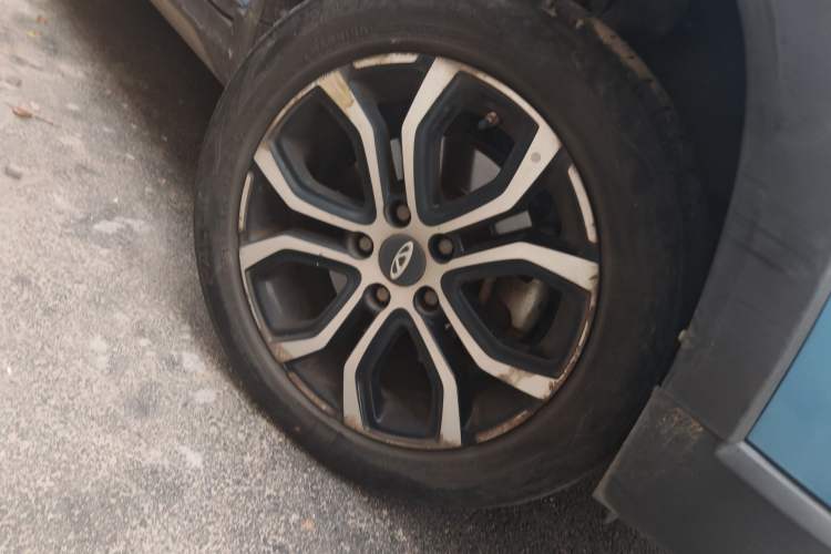 Used Chery New Energy Tiggo 3xe 2018 480 Comfort Edition Right Front Wheel Hub