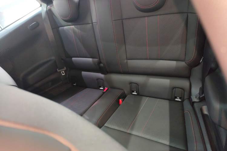 Used MINI Electric MINI COOPER 2024 452km COOPER SE Racing Driver