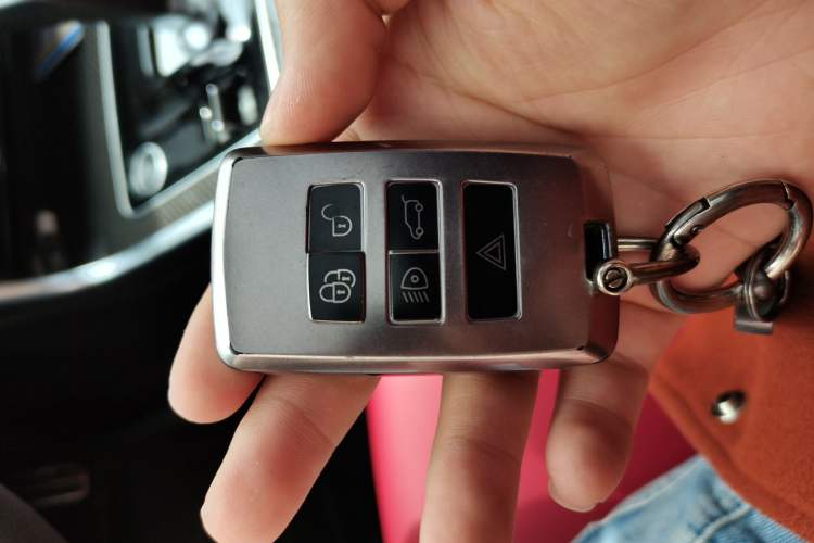 Used Jaguar XEL 2024 2.0T 250 PS R-DYNAMIC S Ebony Black Sport Edition