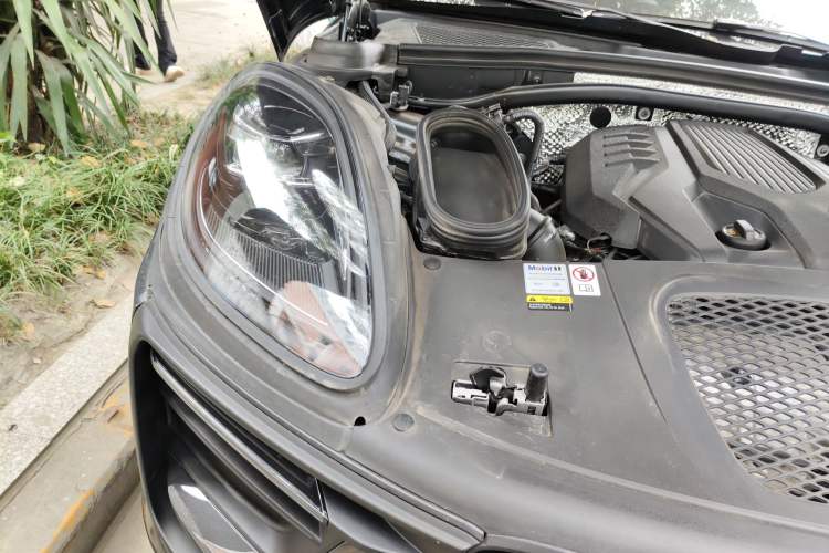 Used Porsche Macan 2023 Macan 2.0T