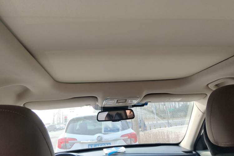 Used Geely Auto Emgrand X7 Sport 2016 1.8TD Automatic ZhiZun Version Headliner