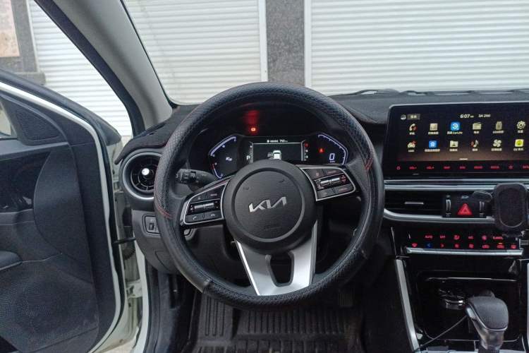 Used Kia K3 2021 Revised 1.5L CVT Fashion Edition