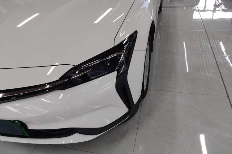 Used Buick Velite 6 2024 450km Range Commuter Version Left Front Headlight