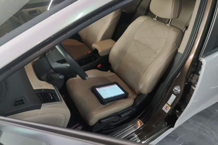 Used Honda Jade 2016 1.8L Automatic Comfort Elite Version 5 Seats
