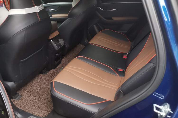 Used BYD Song PLUS New Energy 2021 DM-i 100KM Four-Wheel Drive Flagship PLUS