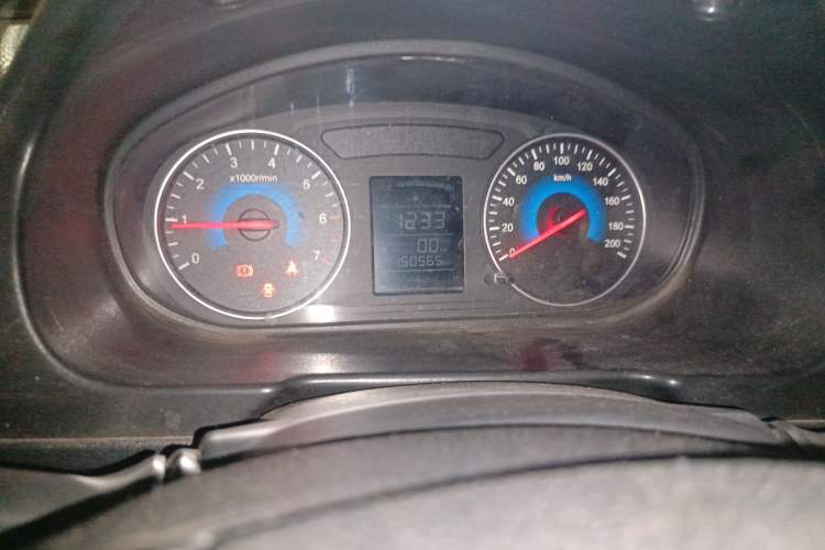 Used Dongfeng Fengon 370 2016 1.5L Manual Standard Edition SFG15-05 7 Seats