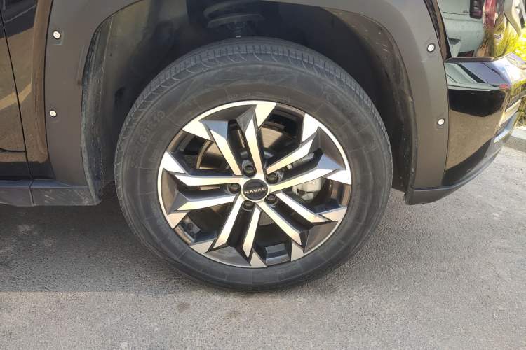 Used Haval H Dog 2023 1.5T Two-Wheel Drive Chao Ye Version Plus Right Front Wheel Hub