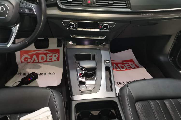 Used Audi Q5L 2022 40T Fashionable and Elegant Model