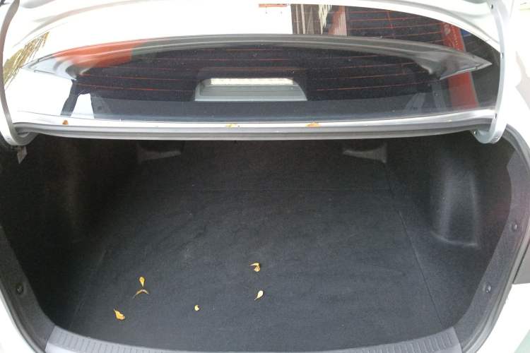 Used Toyota Levin 2019 Dual-Engine 1.8H E-CVT Sport Edition China VI Standard
