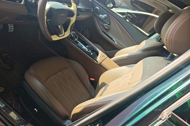 Used Chery Arrizo 8 2023 High-Performance Edition 2.0T DCT Powerfully Equipped
