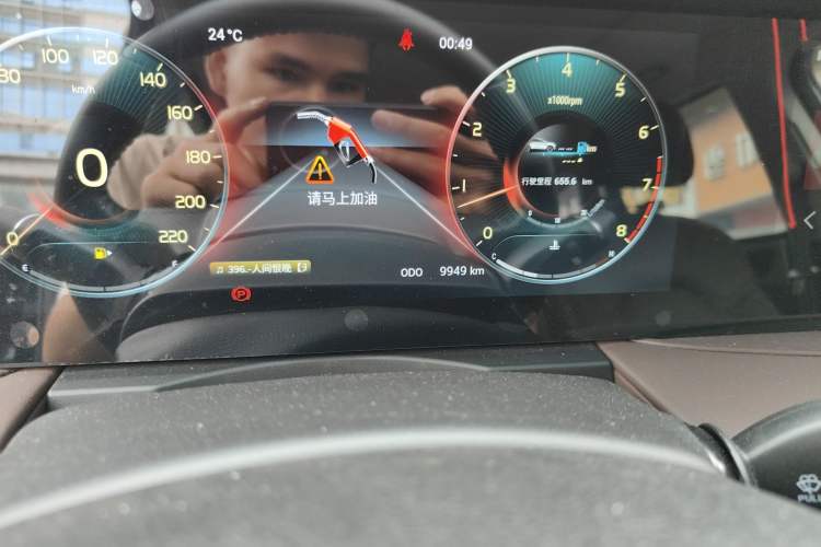 Used JETOUR X90 PLUS 2023 Revised 1.5T Manual 7-Seater Family Van Odometer Close Up