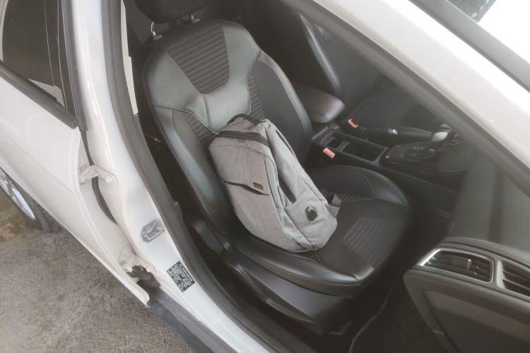 Used Ford Focus 2015 Hatchback EcoBoost 125 Automatic Supreme Style Edition
