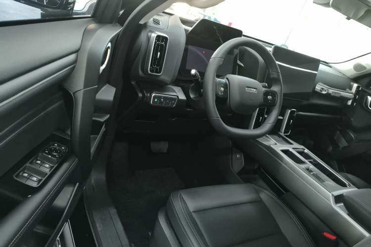 Used Haval DARGO 2026 Model 2.0T DCT Chinese Rural Dog Edition Driver Seat