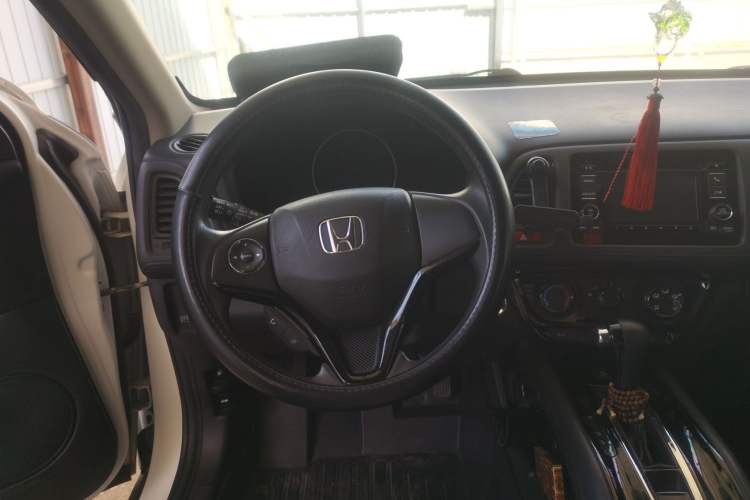 Used Honda Vezel 2016 1.8L CVT Front-Wheel Drive Pioneer Edition Steering Wheel