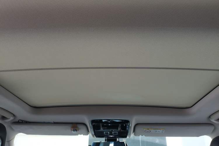 Used Land Rover Range 2015 3.0 SC V6 Vogue Headliner