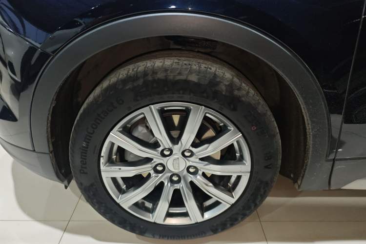 Used Cadillac XT4 2021 28T Two-Wheel Drive Leading Version