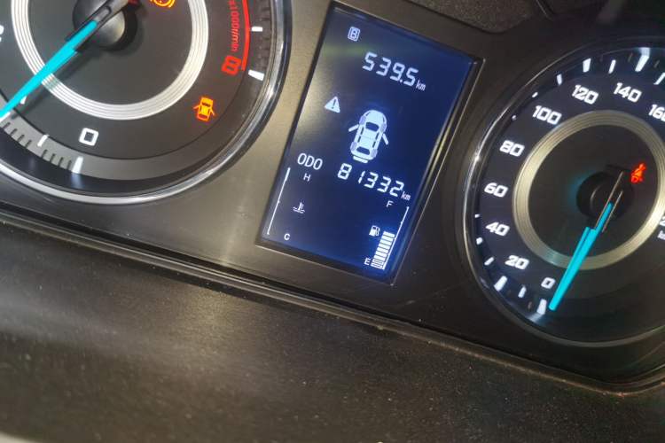 Used Soueast V5 Lingzhi 2017 1.5L Manual New Elite Model
