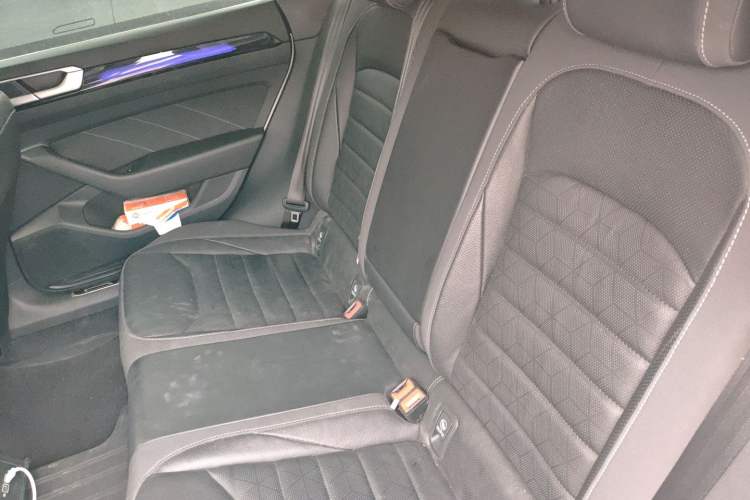 Used Volkswagen FAW-Volkswagen CC 2024 380TSI Striking Edition
