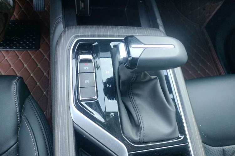 Used Wuling Jiachen 2022 1.5T CVT Smart Luxury Version
