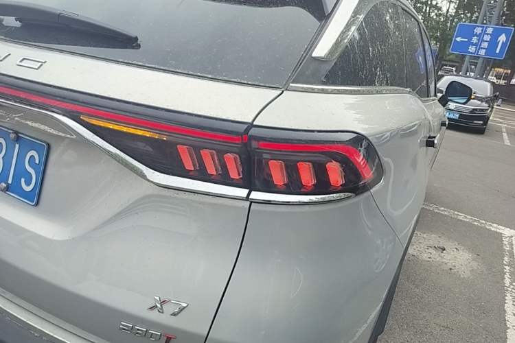Used BAIC Beijing X7 2020 1.5TD DCT Leading Edition
