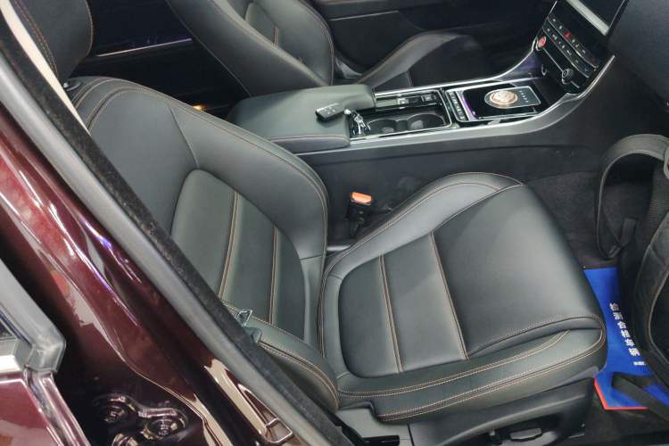 Used Jaguar XEL 2019 2.0T 200 PS Deluxe Edition