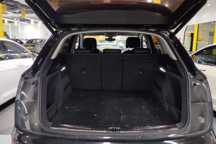 Used Audi Q5L 2022 Updated Version 40T Luxury Elegant Edition
