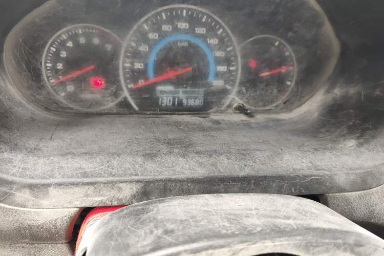 Used Wuling Rongguang V 2015 1.5L Base Version