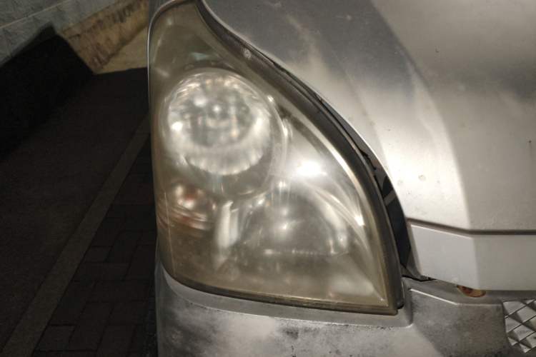 Used Wuling Rongguang 2011 1.2L Base Version
