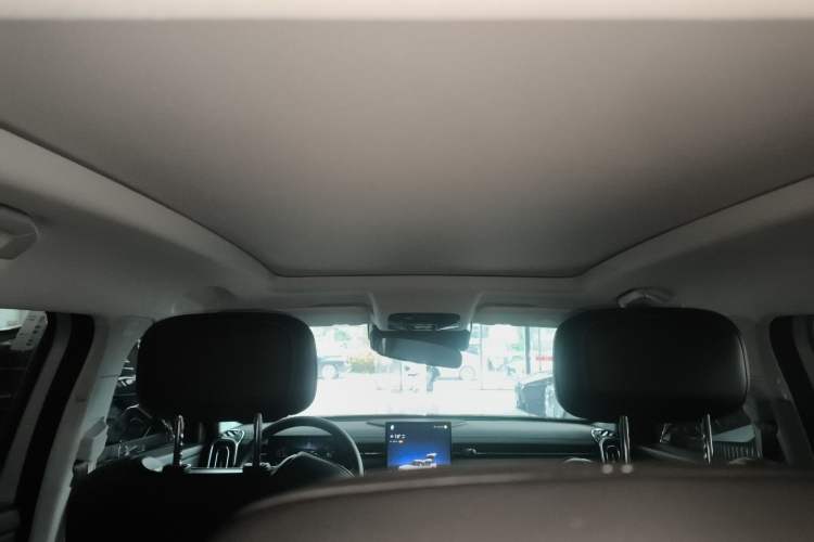 Used Chery Explore 06 2023 Urban Edition 1.6T Two-Wheel Drive Comfort Headliner