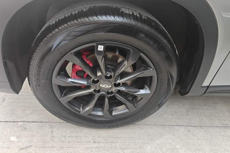 Used Chery Tiggo 5x 2025 High-Energy Version 1.5T CVT Comfort Model Left Front Wheel Hub