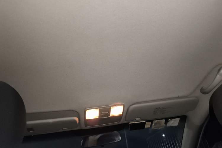 Used Kia K2 2011 Sedan 1.4L Manual Transmission GLS
