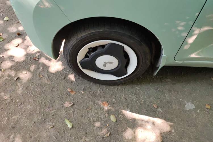 Used Wuling Hongguang MINIEV 2021 Macaron Premium Model – Lithium Iron Phosphate