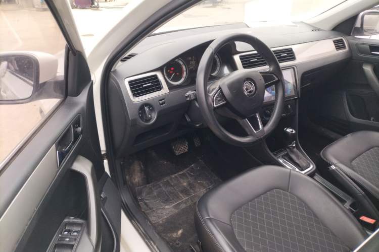 Used Skoda Rapid 2019 1.5L Automatic Comfort Edition China VI Standard