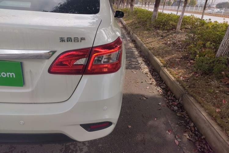 Used Nissan Sylphy 2024 Restyled Version 2 Classic 1.6XE CVT Comfort Edition Exterior 3
